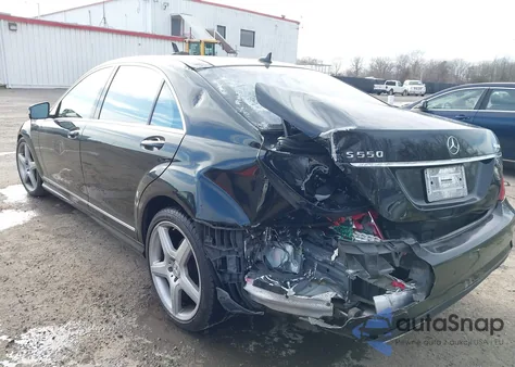 2013 Mercedes-Benz S 550 из США, поврежденный, VIN WDDNG7DB3DA493264